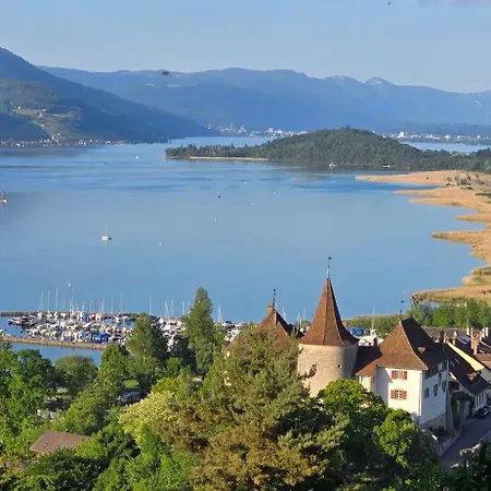 Cosy A - De Bienne *