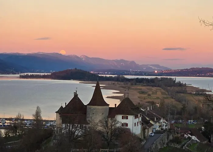 Cosy - De Bienne شقة Erlach